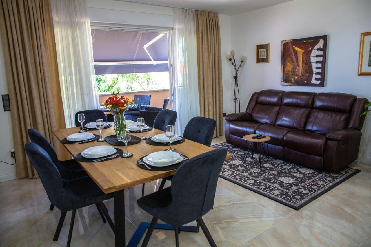 Iadertina Apartment 扎达尔 外观 照片