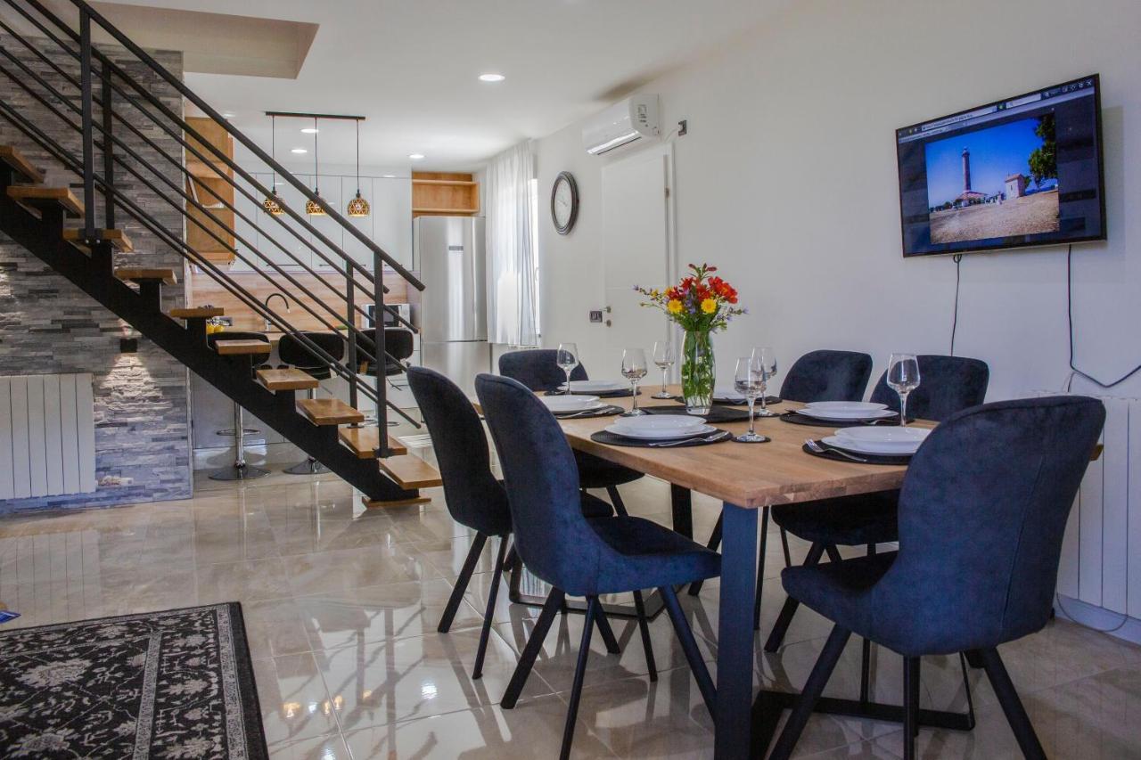 Iadertina Apartment 扎达尔 外观 照片